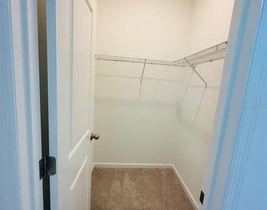 10473 Curving Creek Loop - Photo Thumbnail 6