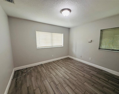 4203 E Yukon Street - Photo Thumbnail 23