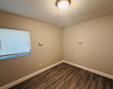 4203 E Yukon Street - Photo Thumbnail 30