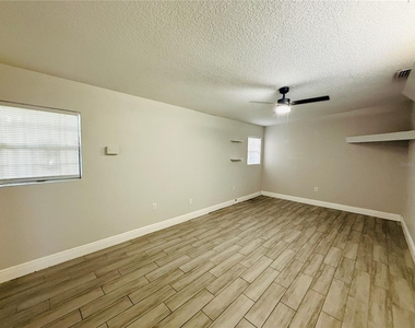 4203 E Yukon Street - Photo Thumbnail 13
