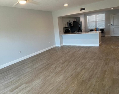 960 Starkey Road - Photo Thumbnail 8