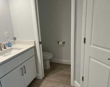 960 Starkey Road - Photo Thumbnail 17