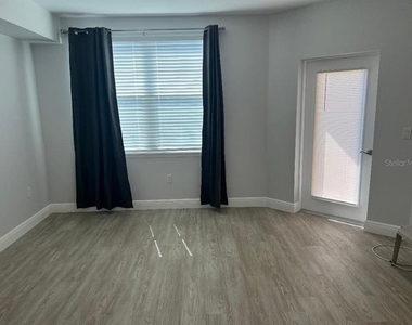 960 Starkey Road - Photo Thumbnail 14