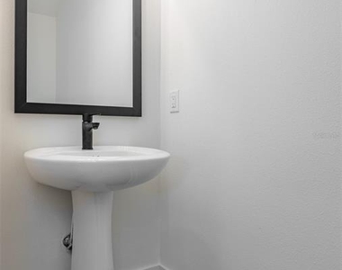 3812 Fern Hollow Place - Photo Thumbnail 26