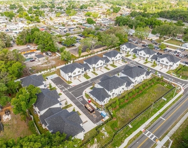 3812 Fern Hollow Place - Photo Thumbnail 32