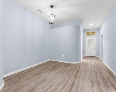 6125 Gannetwood Place - Photo Thumbnail 8
