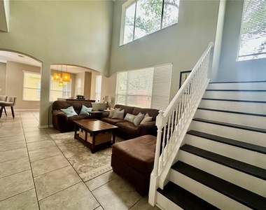 12014 Deacons Croft Lane - Photo Thumbnail 7
