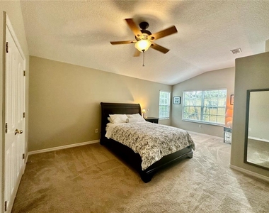 12014 Deacons Croft Lane - Photo Thumbnail 11