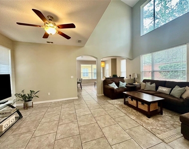 12014 Deacons Croft Lane - Photo Thumbnail 5