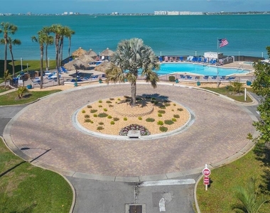 5510 Puerta Del Sol Boulevard S - Photo Thumbnail 30