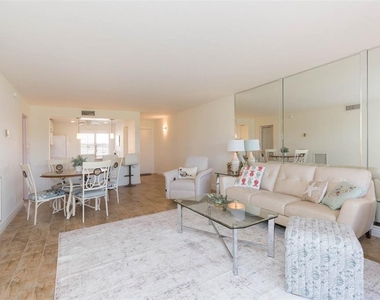 5510 Puerta Del Sol Boulevard S - Photo Thumbnail 4