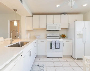 5510 Puerta Del Sol Boulevard S - Photo Thumbnail 15