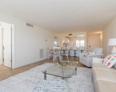 5510 Puerta Del Sol Boulevard S - Photo Thumbnail 8