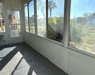201 Bedford Street - Photo Thumbnail 24