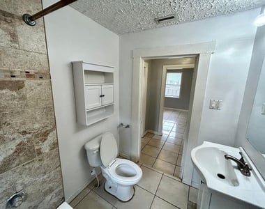 2308 E 15th Avenue - Photo Thumbnail 7
