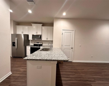 1526 Caldera Court - Photo Thumbnail 5