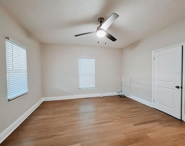 4106 W Arch Street - Photo Thumbnail 19