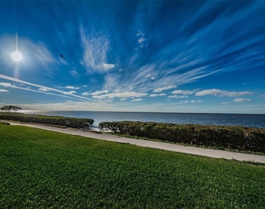 1814 Mariner Drive - Photo Thumbnail 23