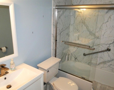 1814 Mariner Drive - Photo Thumbnail 16