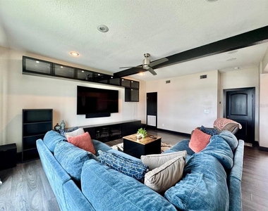18200 Cypress Cove Lane - Photo Thumbnail 22