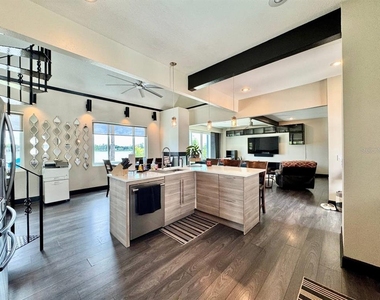 18200 Cypress Cove Lane - Photo Thumbnail 13