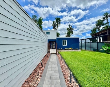 18200 Cypress Cove Lane - Photo Thumbnail 3