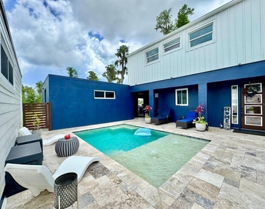 18200 Cypress Cove Lane - Photo Thumbnail 4