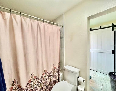 18200 Cypress Cove Lane - Photo Thumbnail 32