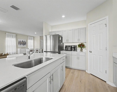 7587 Starflower Way - Photo Thumbnail 7