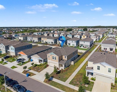 7587 Starflower Way - Photo Thumbnail 2