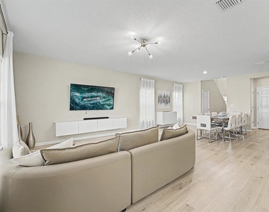 7587 Starflower Way - Photo Thumbnail 6