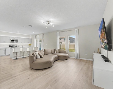 7587 Starflower Way - Photo Thumbnail 4