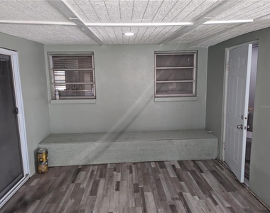 206 N Gunlock Avenue - Photo Thumbnail 19