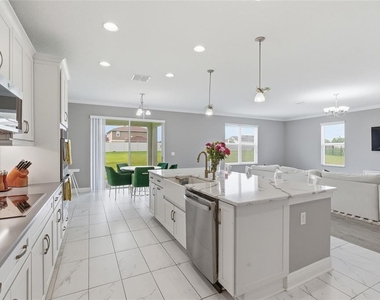 9844 Cabernet Avenue - Photo Thumbnail 8