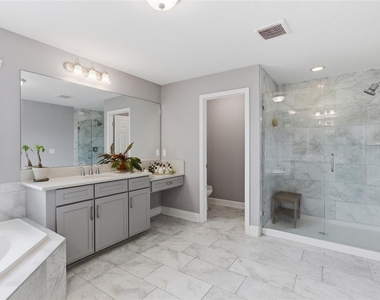 9844 Cabernet Avenue - Photo Thumbnail 20