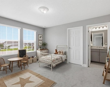 9844 Cabernet Avenue - Photo Thumbnail 30
