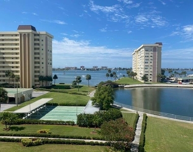 4575 Cove Cir - Photo Thumbnail 22