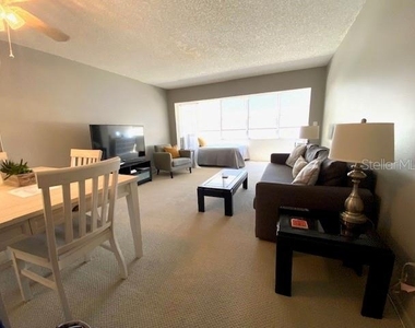 4575 Cove Cir - Photo Thumbnail 12