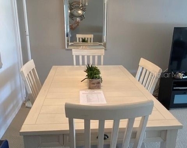 4575 Cove Cir - Photo Thumbnail 7