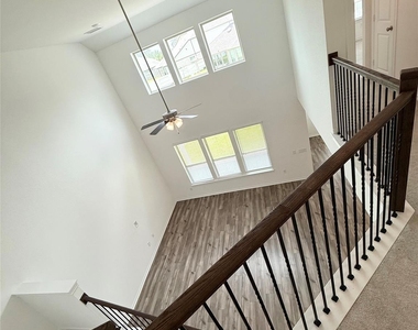 15826 Dove Hollow Drive - Photo Thumbnail 11