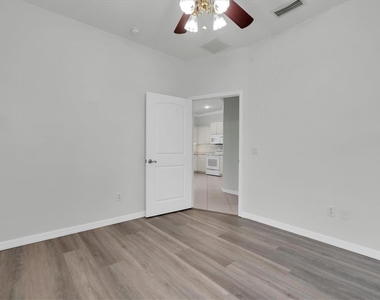 3312 Chapel Creek Circle - Photo Thumbnail 26