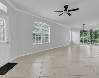 3312 Chapel Creek Circle - Photo Thumbnail 7