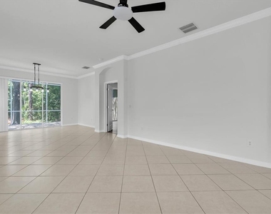 3312 Chapel Creek Circle - Photo Thumbnail 9
