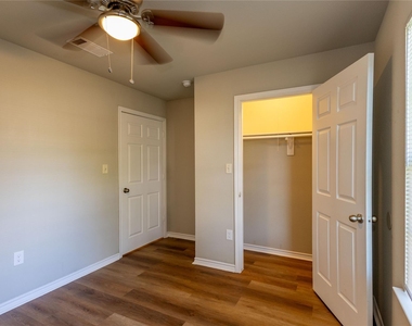4120 Brandon Street - Photo Thumbnail 15