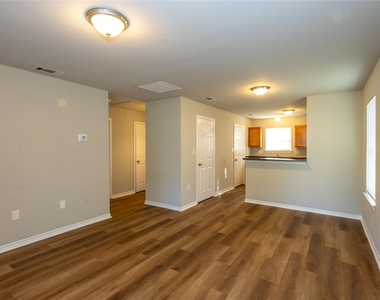 4120 Brandon Street - Photo Thumbnail 4