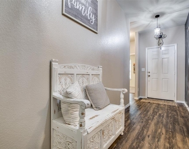 2151 Lost Timbers Drive - Photo Thumbnail 6