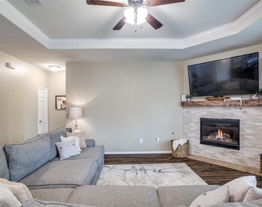 2151 Lost Timbers Drive - Photo Thumbnail 9