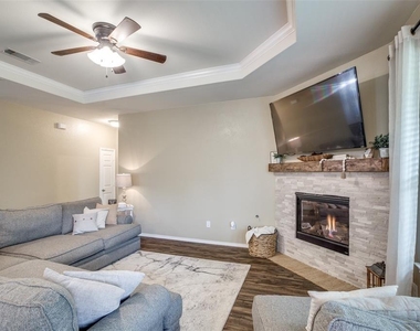 2151 Lost Timbers Drive - Photo Thumbnail 8