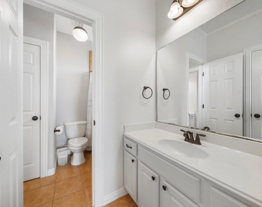 5430 Tyler Park Lane - Photo Thumbnail 22