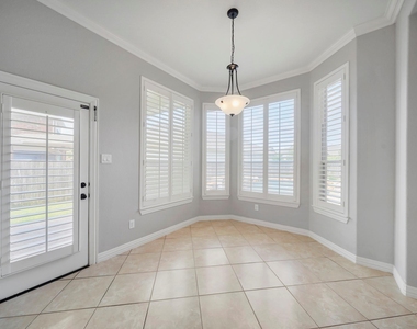 5430 Tyler Park Lane - Photo Thumbnail 13